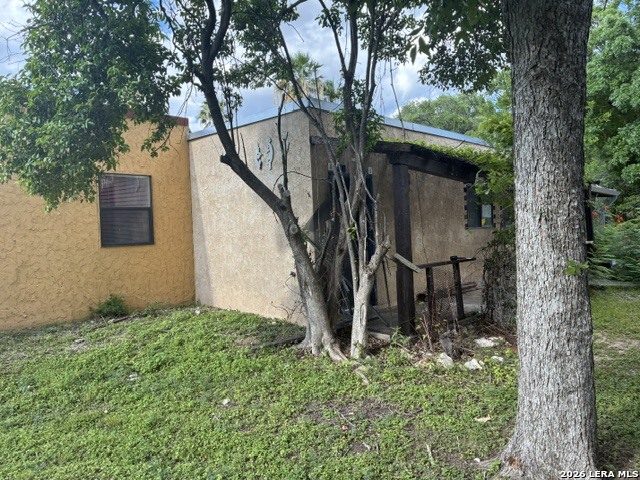 135 Avenida Juarez Brackettville TX 78832