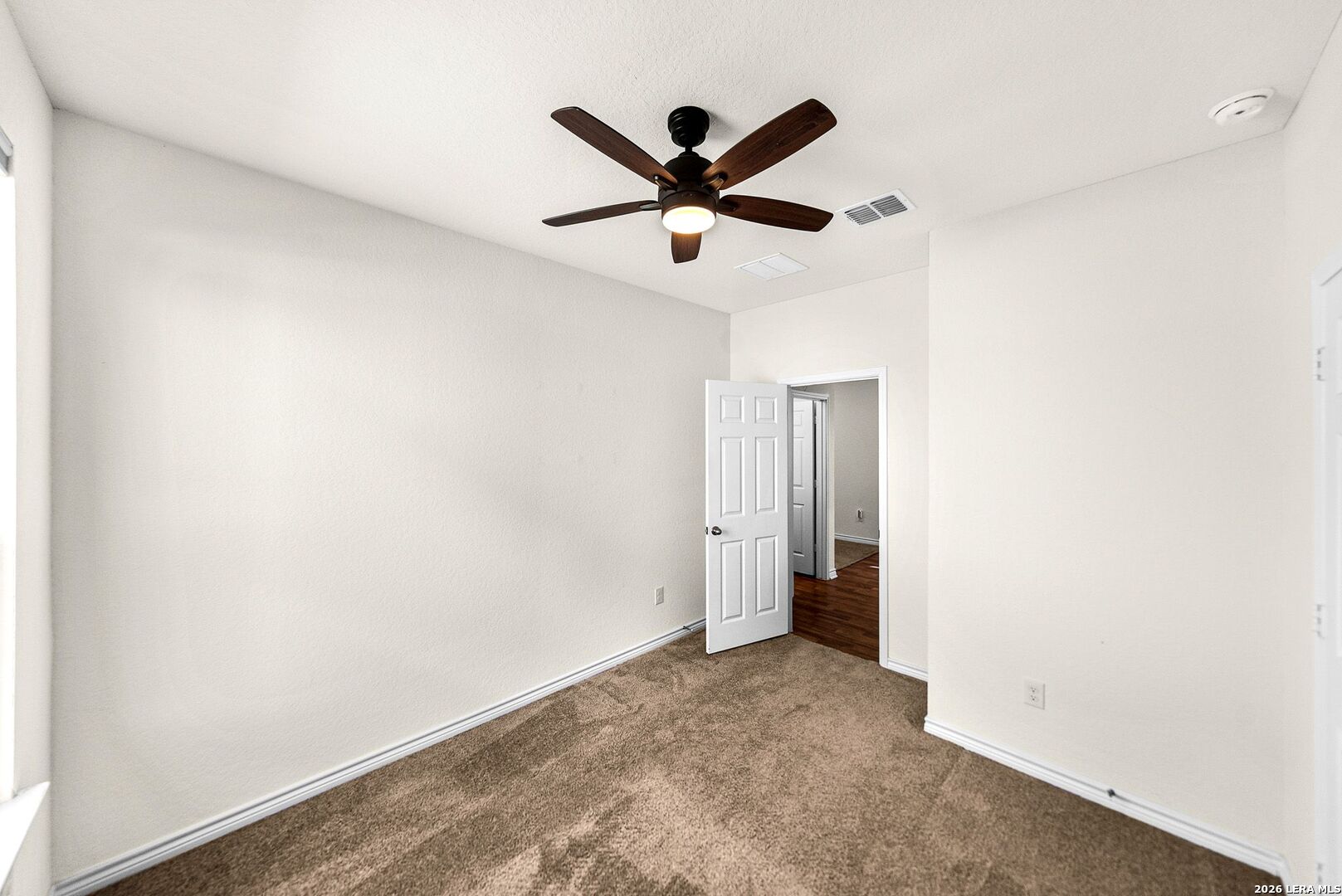 4873 Park Glen Marion TX 78124