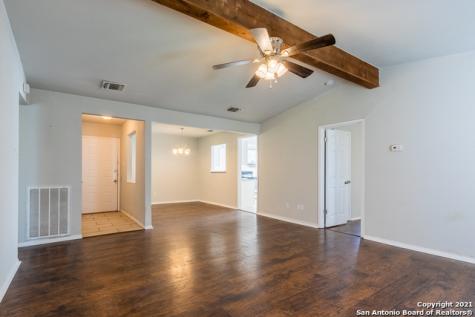 5715 Sunup Drive San Antonio TX 78233