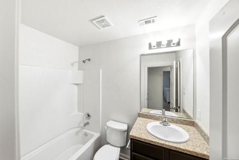 3827 Southton View San Antonio TX 78222