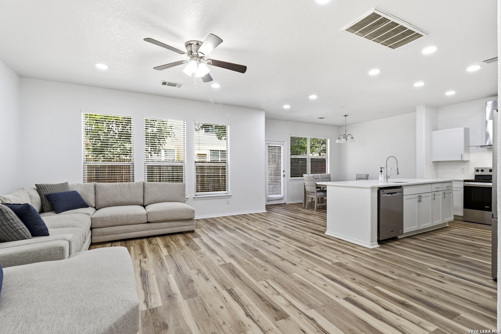 6219 Pecan Tree San Antonio TX 78240