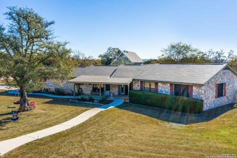 297 Starburst Lane Bandera TX 78003