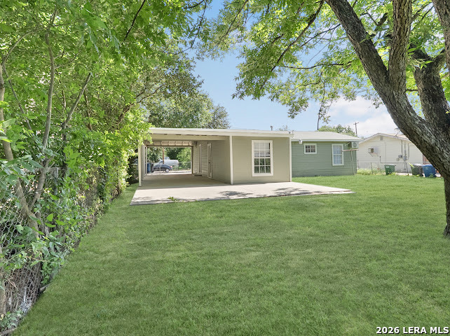 910 Menefee Boulevard San Antonio TX 78237