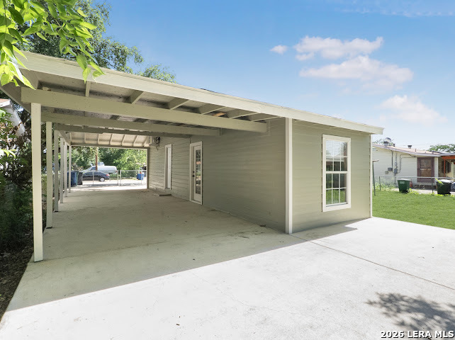 910 Menefee Boulevard San Antonio TX 78237