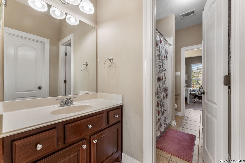 21719 Eden Rose Hill San Antonio TX 78256