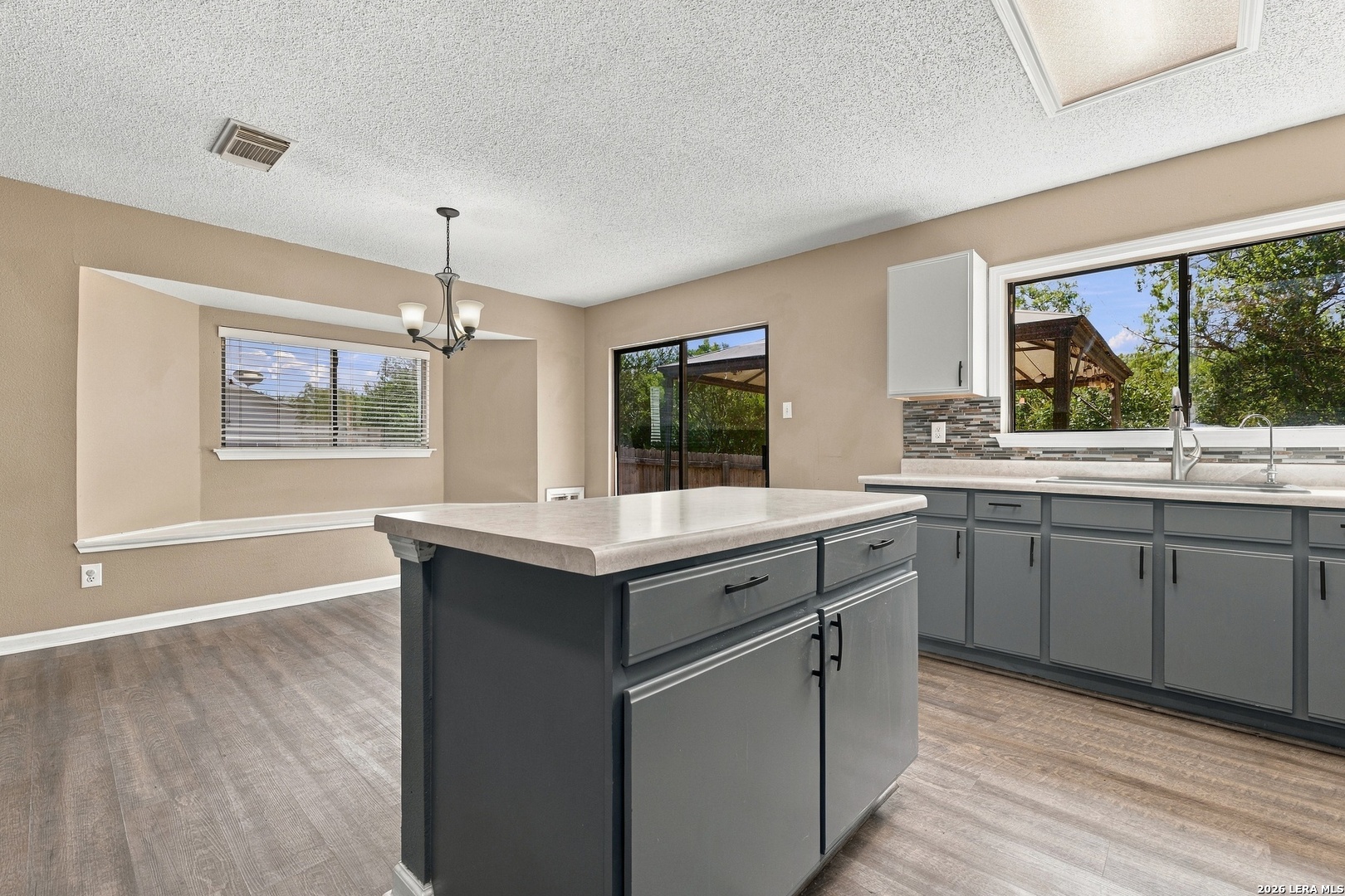 4535 Oakfield Way San Antonio TX 78251