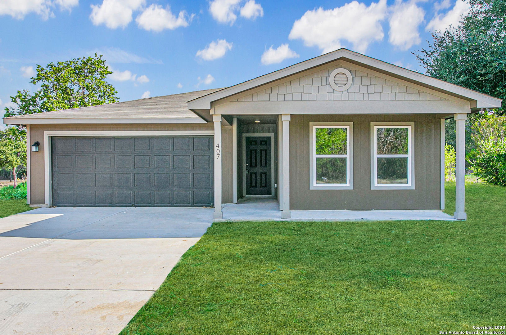 407 Troell Street Seguin TX 78155