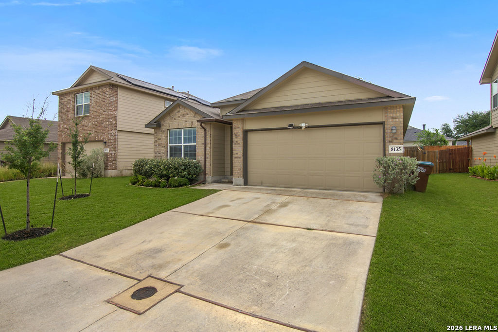 8135 Falcon Meadow Converse TX 78109