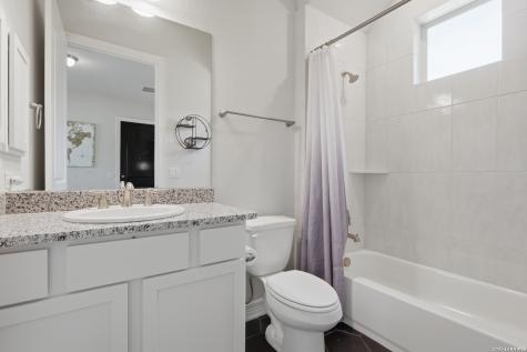 1606 Bunchberry San Antonio TX 78260