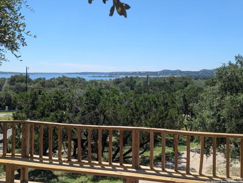 809 Lakebreeze Drive Canyon Lake TX 78133