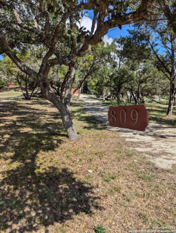 809 Lakebreeze Drive Canyon Lake TX 78133