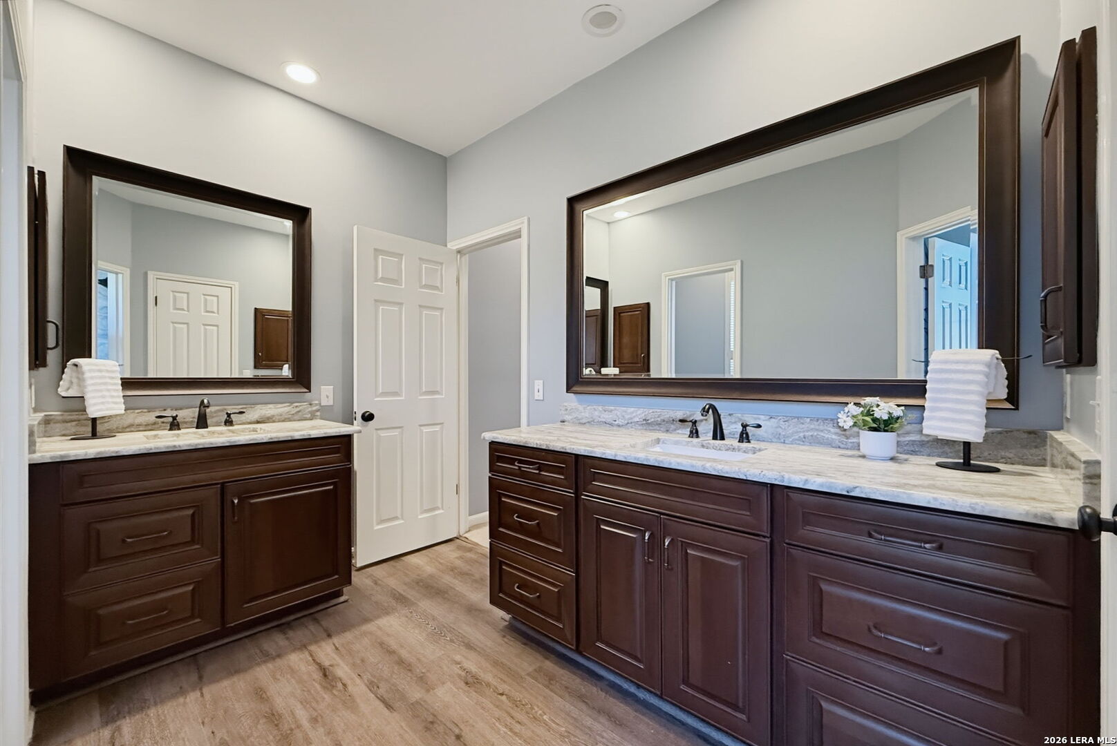 120 Merry Trail Hollywood Park TX 78232