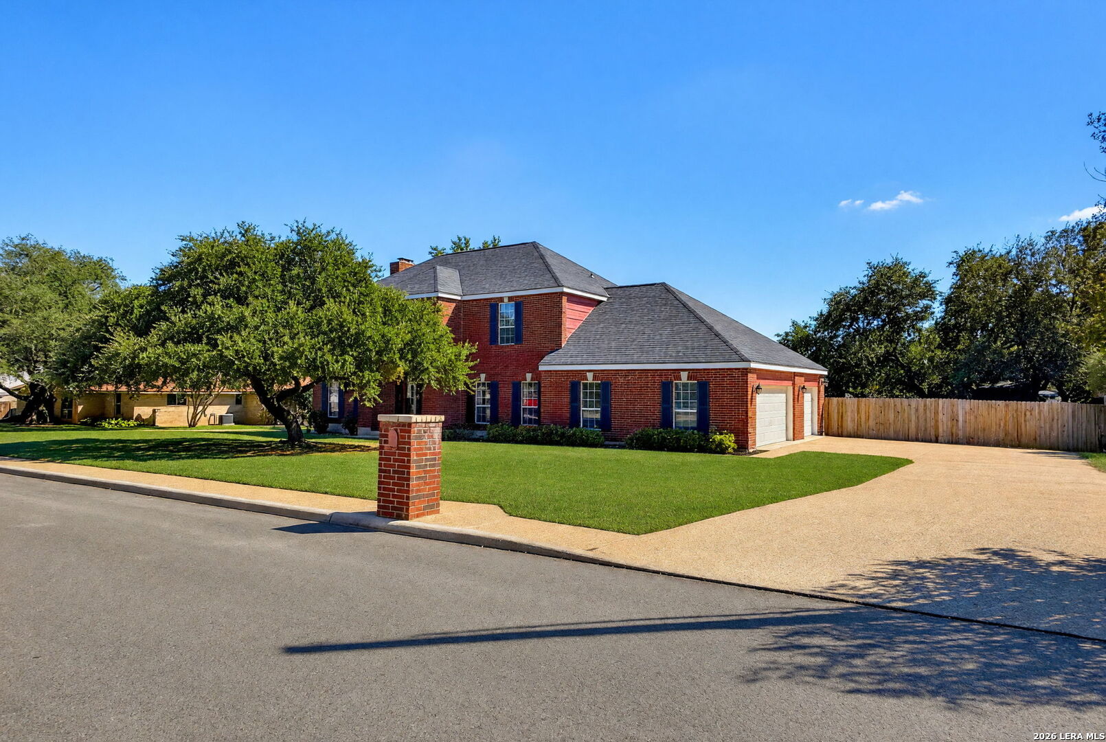 120 Merry Trail Hollywood Park TX 78232