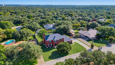 120 Merry Trail Hollywood Park TX 78232