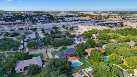120 Merry Trail Hollywood Park TX 78232