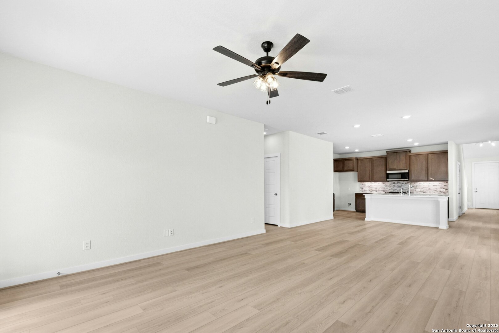 1550 Estelea Grove New Braunfels TX 78130
