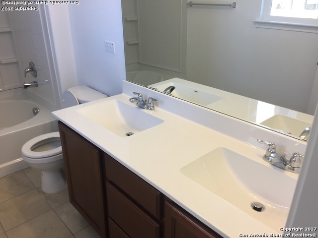 4445 Barberry Creek San Antonio TX 78245