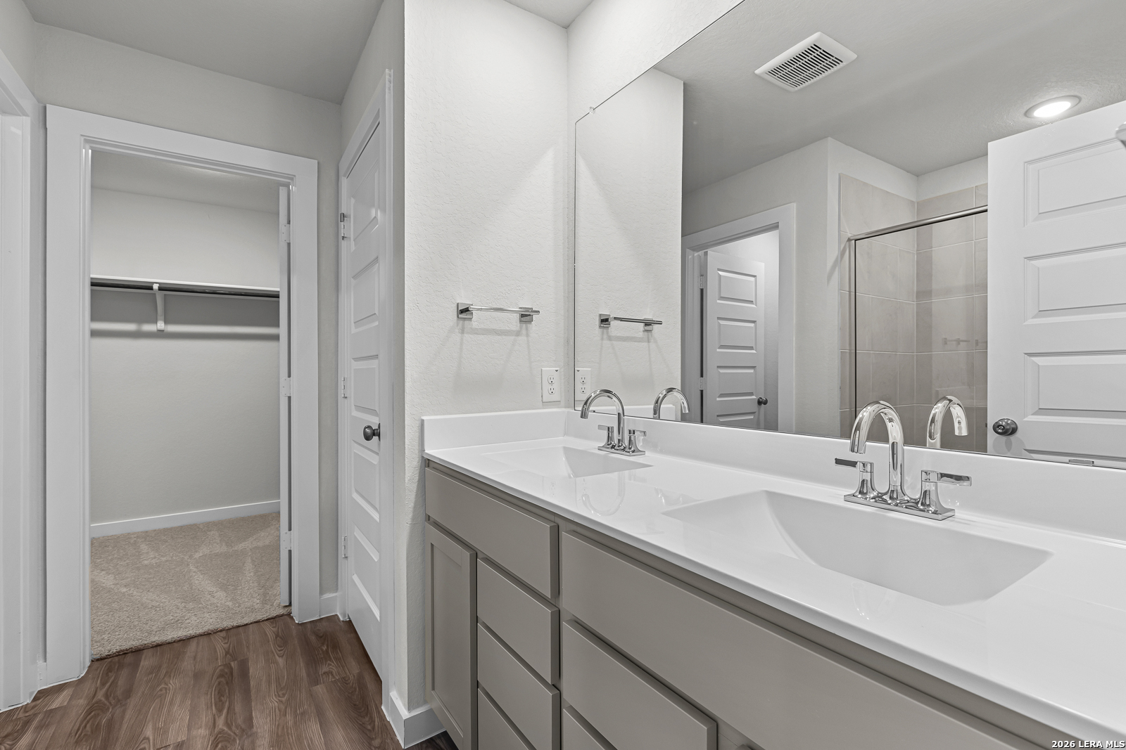 9970 Chavaneaux Landing San Antonio TX 78221