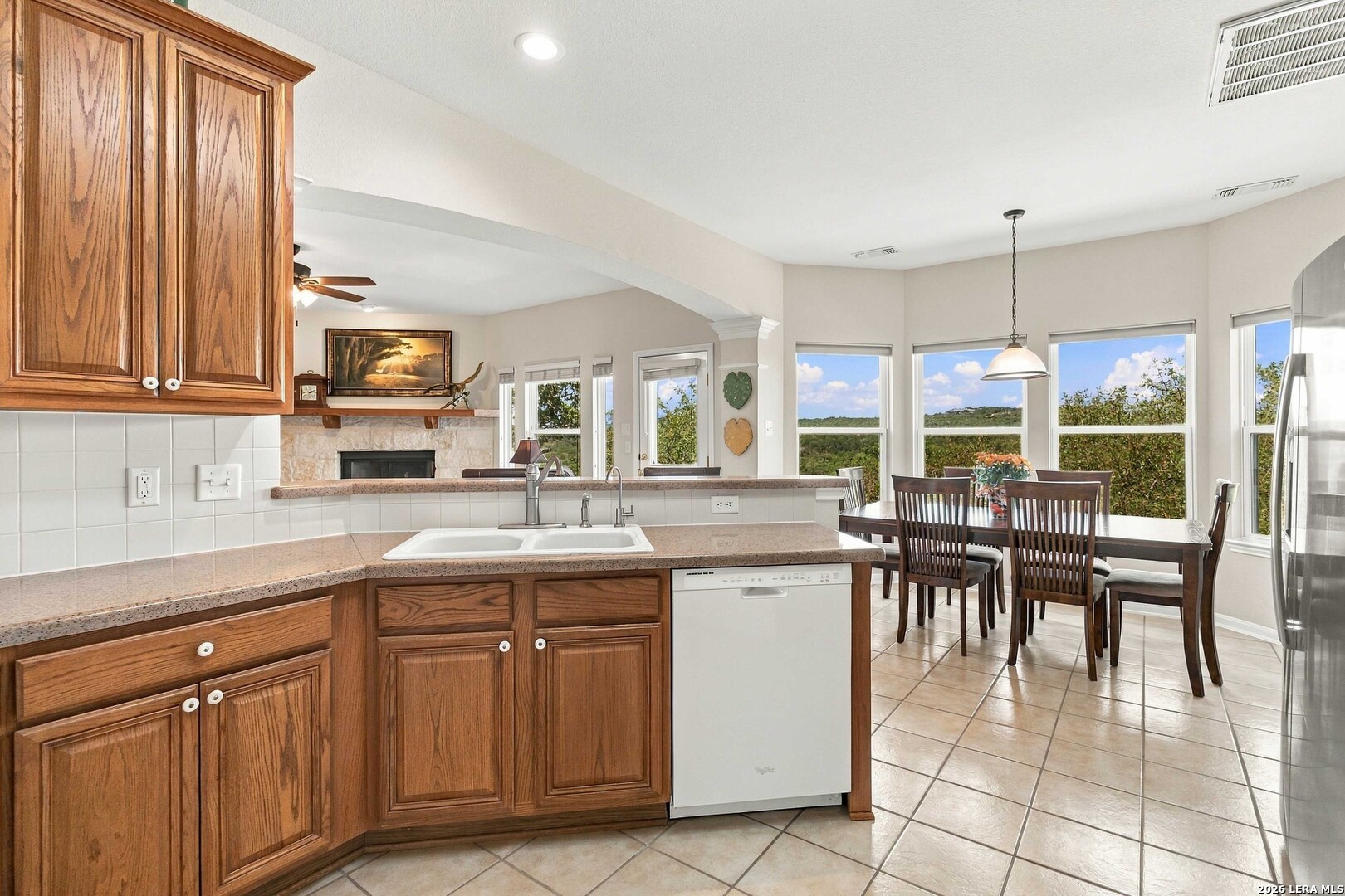 410 County Road 2748 Mico TX 78056