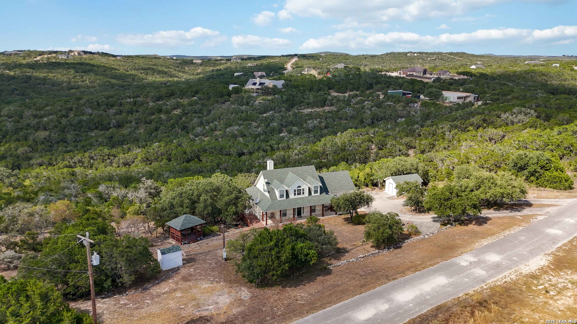410 County Road 2748 Mico TX 78056