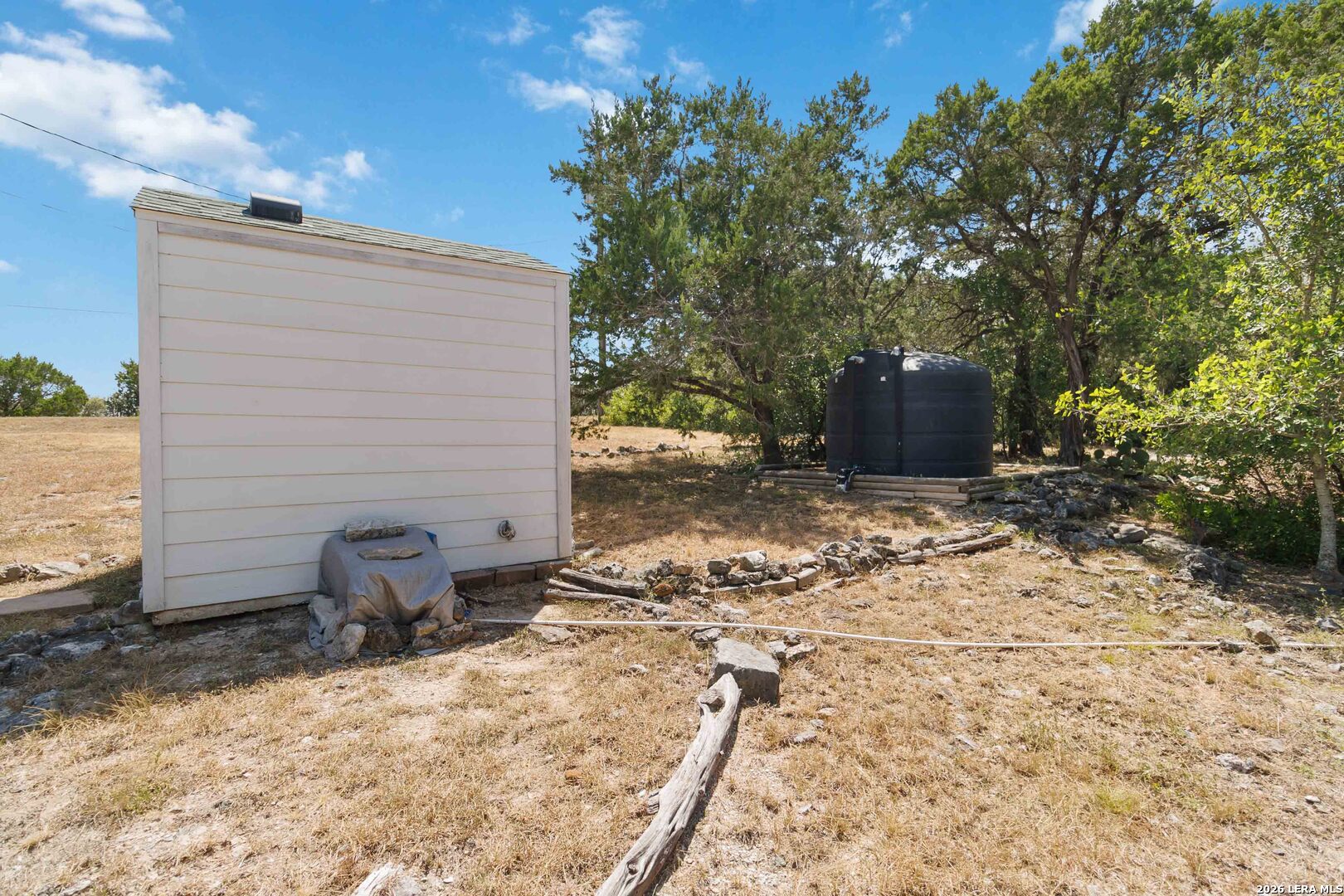 410 County Road 2748 Mico TX 78056