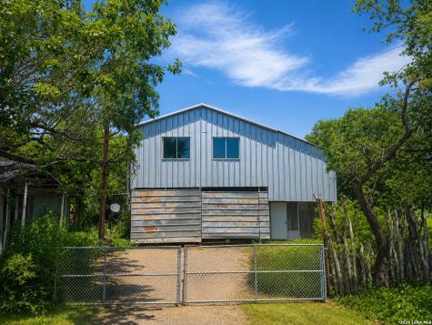 33 Jason Avenue Knippa TX 78870