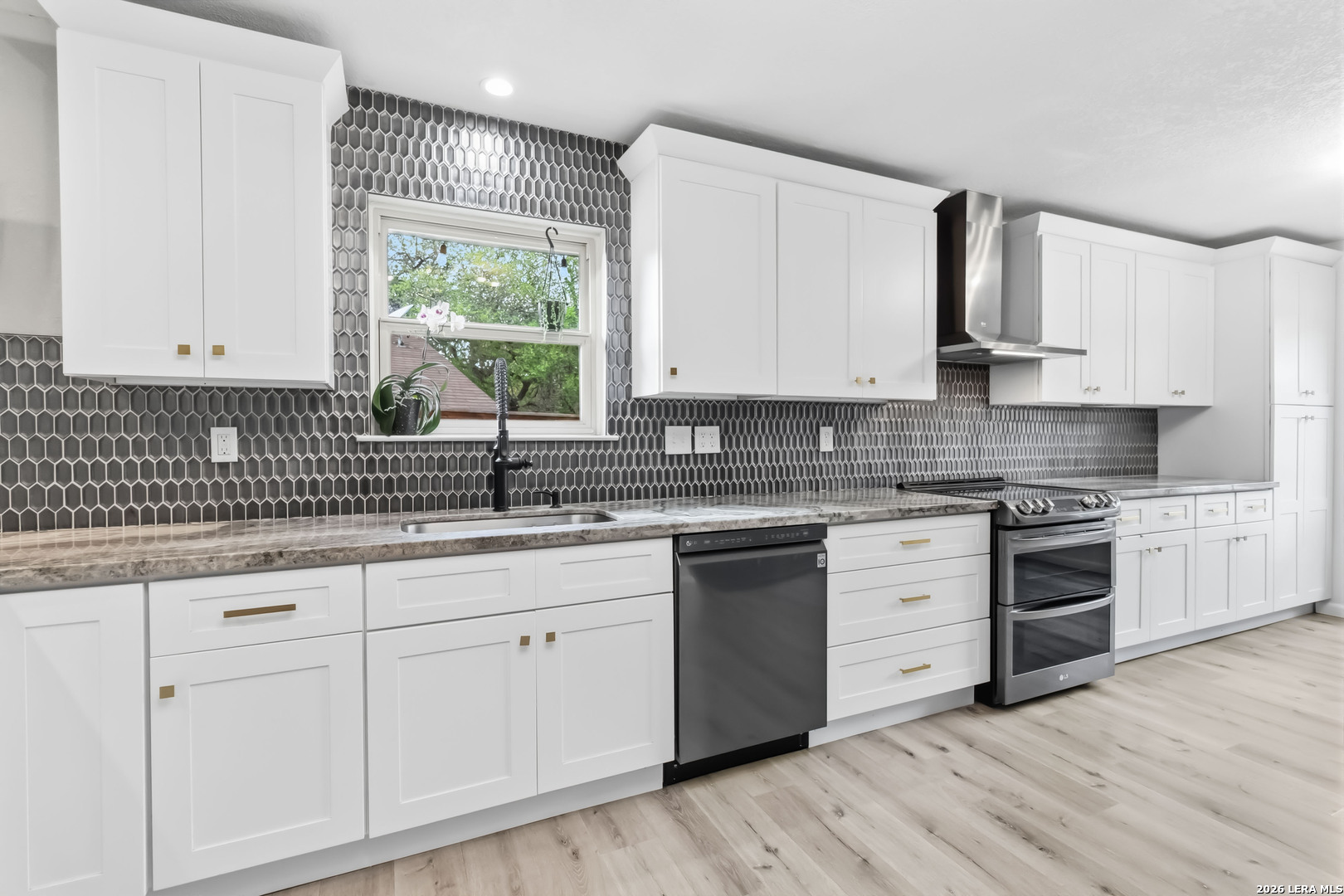2419 Rockaway San Antonio TX 78232