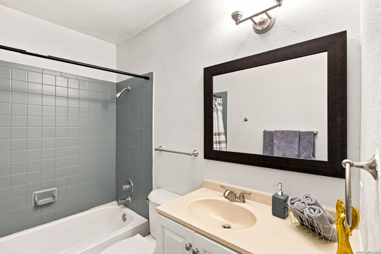 7114 Clipper Ridge Drive Converse TX 78109
