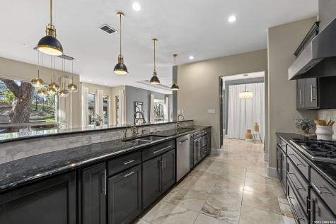 515 Stonewood Drive San Antonio TX 78216