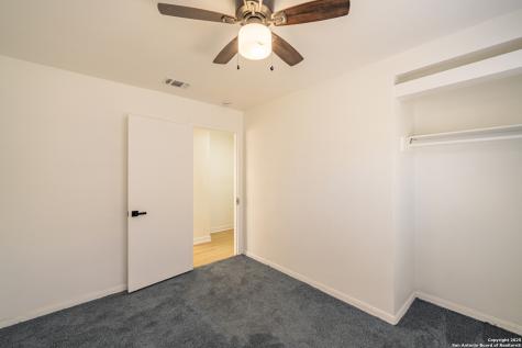 1207 W Gerald A San Antonio TX 78211