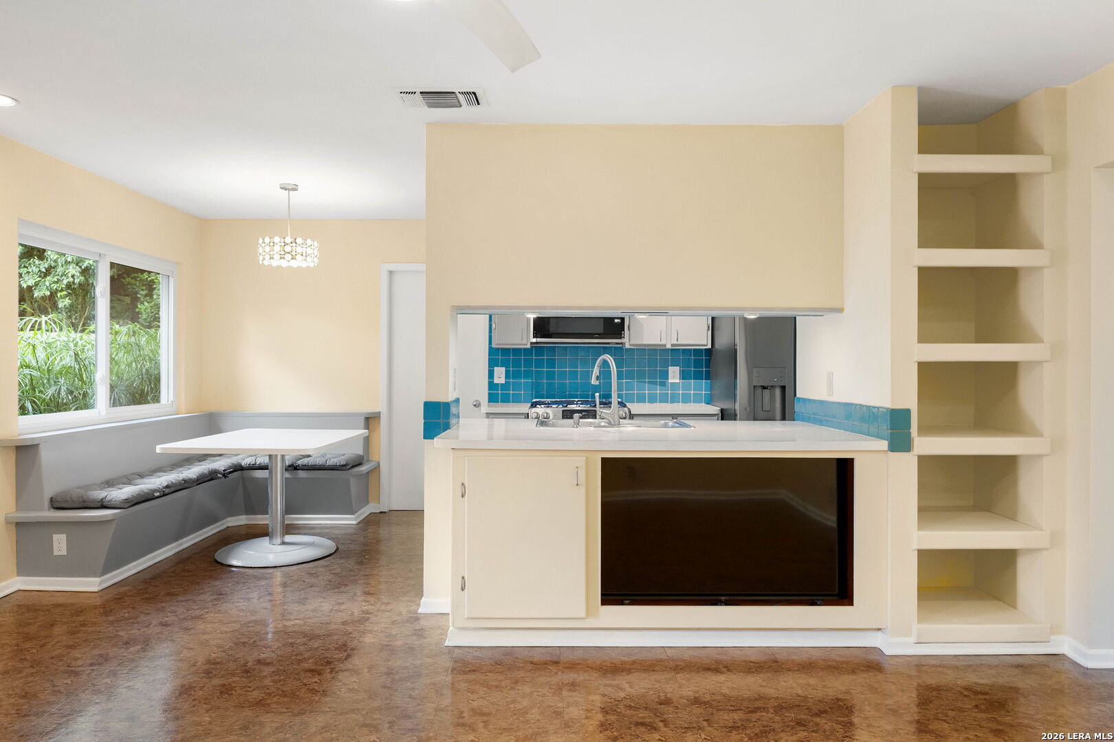4202 Flint Hill San Antonio TX 78230