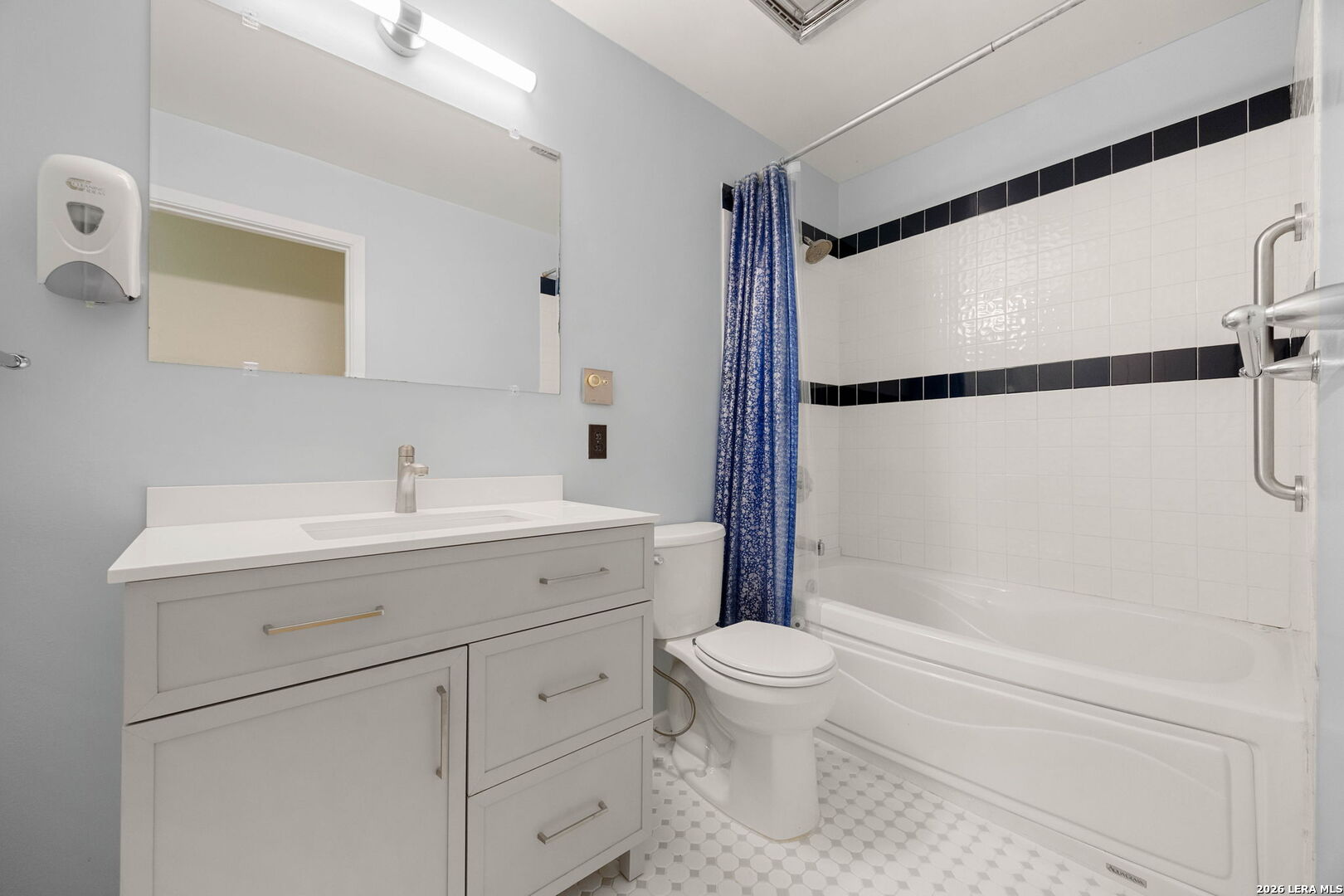 4202 Flint Hill San Antonio TX 78230