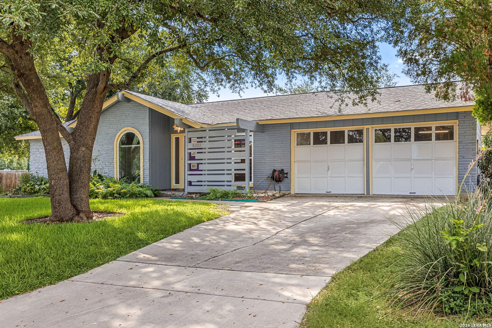 4202 Flint Hill San Antonio TX 78230