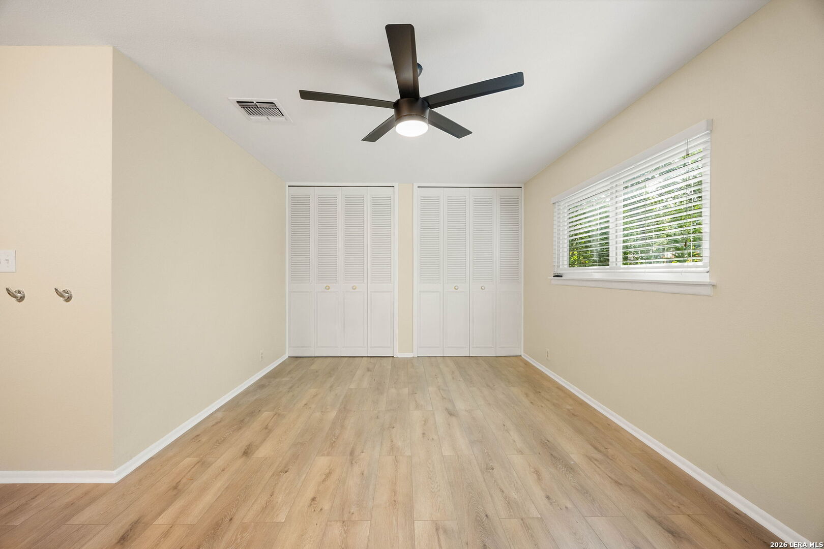 4202 Flint Hill San Antonio TX 78230