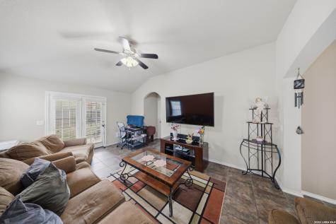 3518 York Crest San Antonio TX 78245