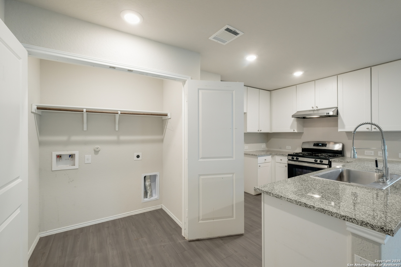 12047 Overton Way San Antonio TX 78221