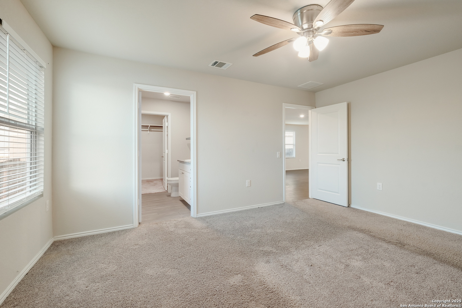 12047 Overton Way San Antonio TX 78221