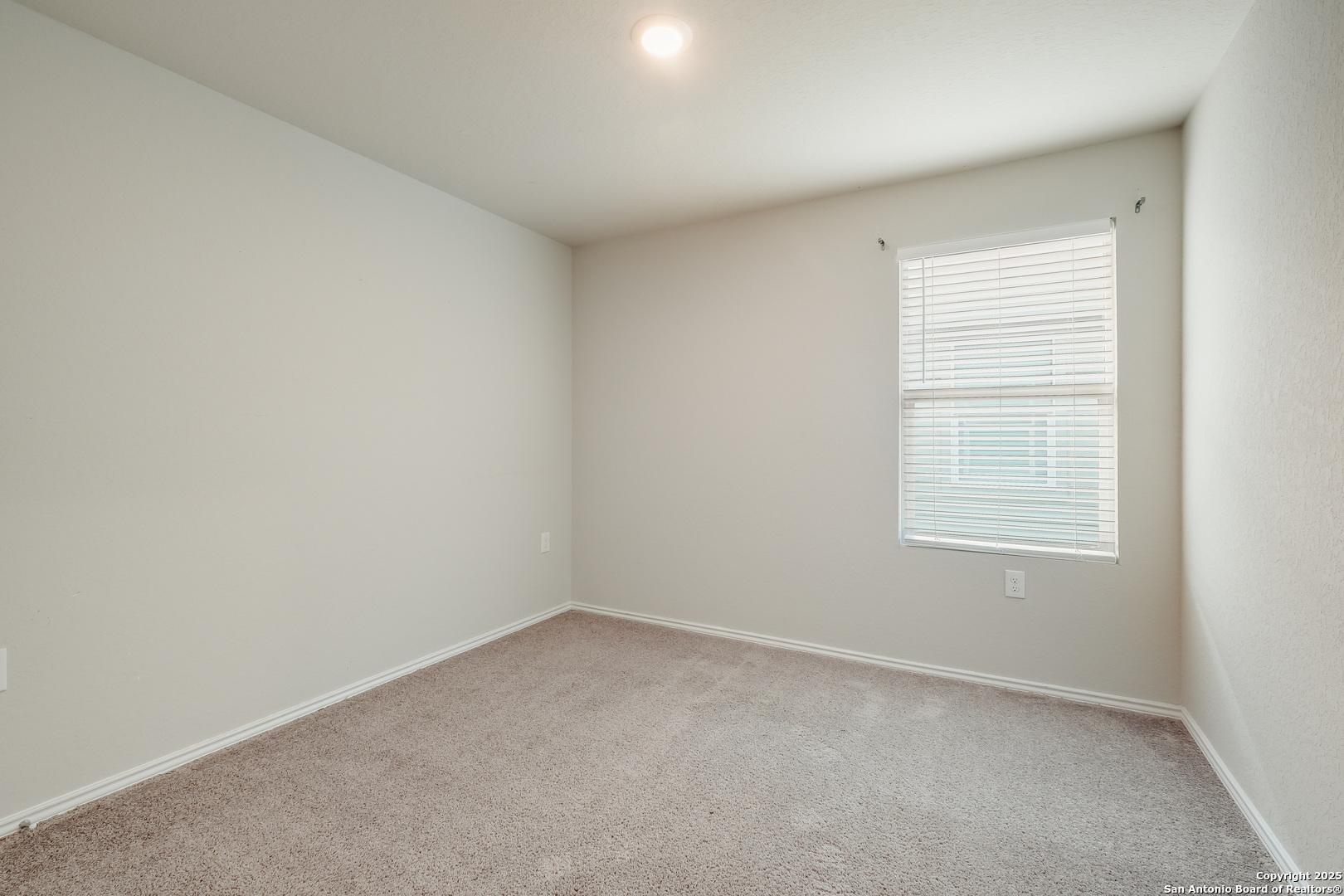 12047 Overton Way San Antonio TX 78221