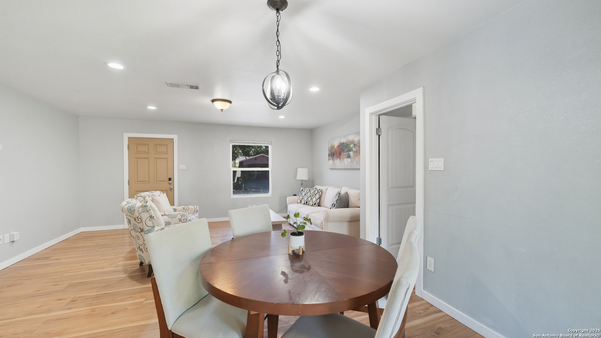 8715 Cape Valley San Antonio TX 78227