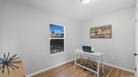 8715 Cape Valley San Antonio TX 78227
