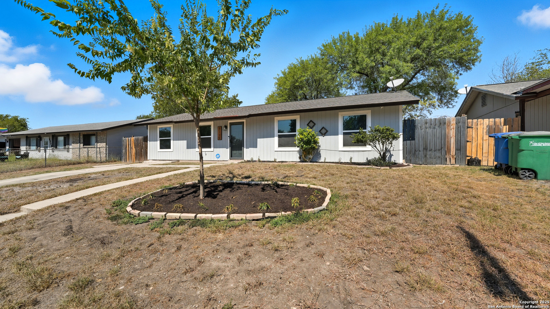 8715 Cape Valley San Antonio TX 78227