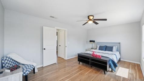 8715 Cape Valley San Antonio TX 78227