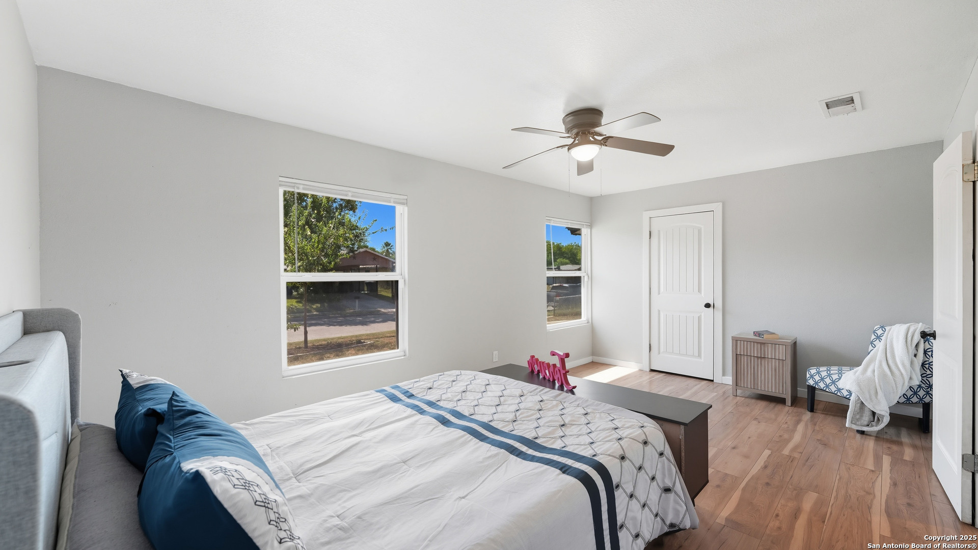 8715 Cape Valley San Antonio TX 78227
