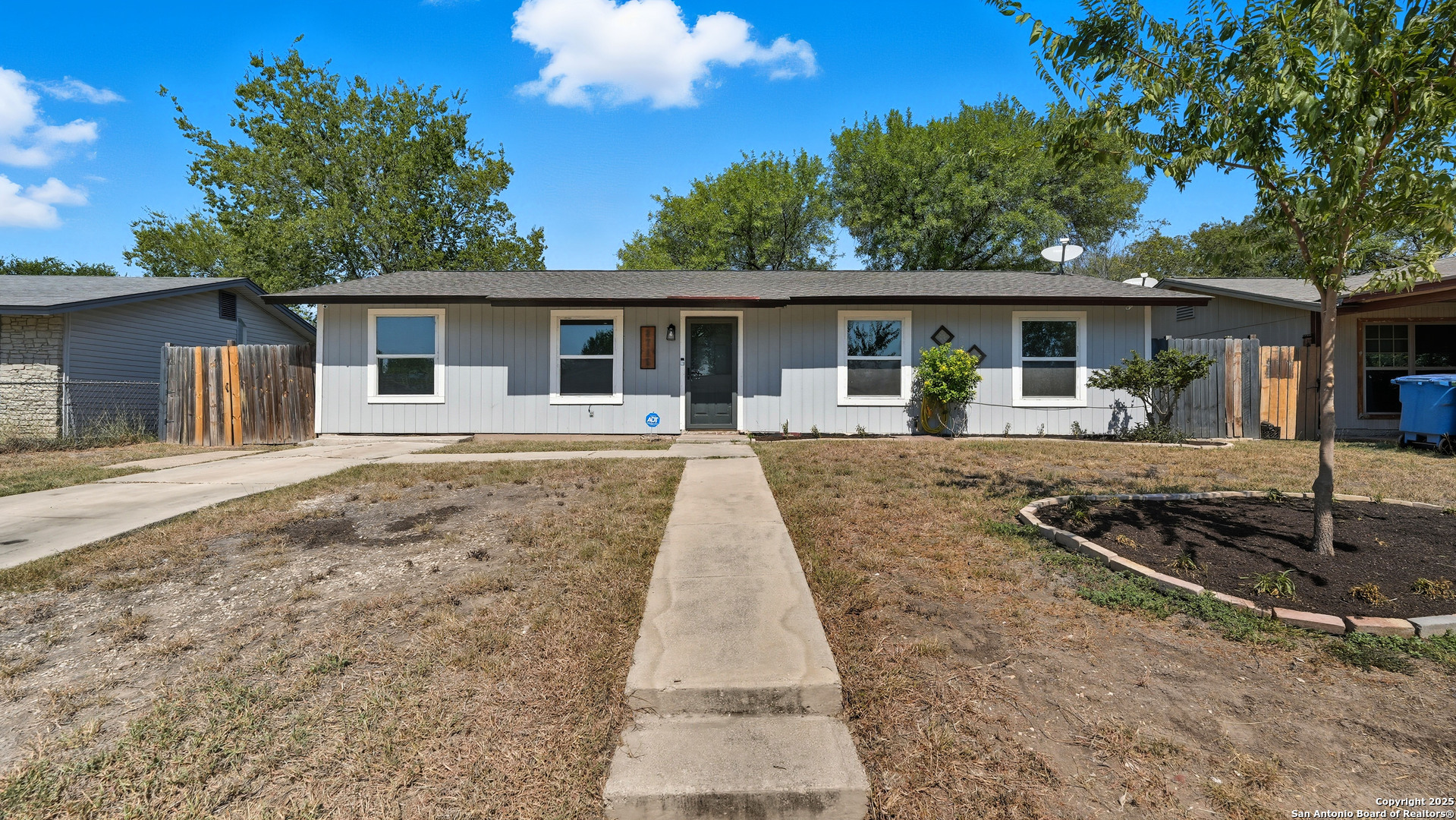 8715 Cape Valley San Antonio TX 78227