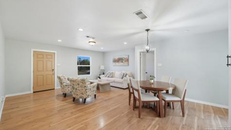 8715 Cape Valley San Antonio TX 78227
