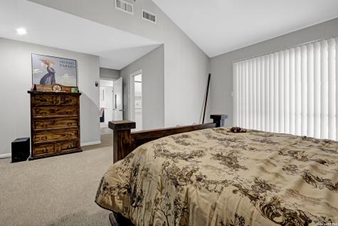 915 Mount Perkins San Antonio TX 78213