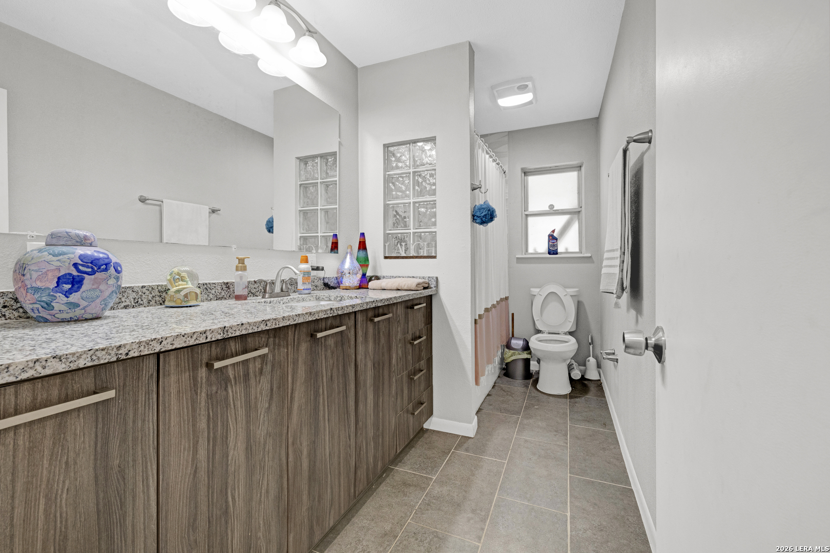915 Mount Perkins San Antonio TX 78213