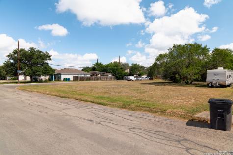 303 Lebanon San Antonio TX 78223