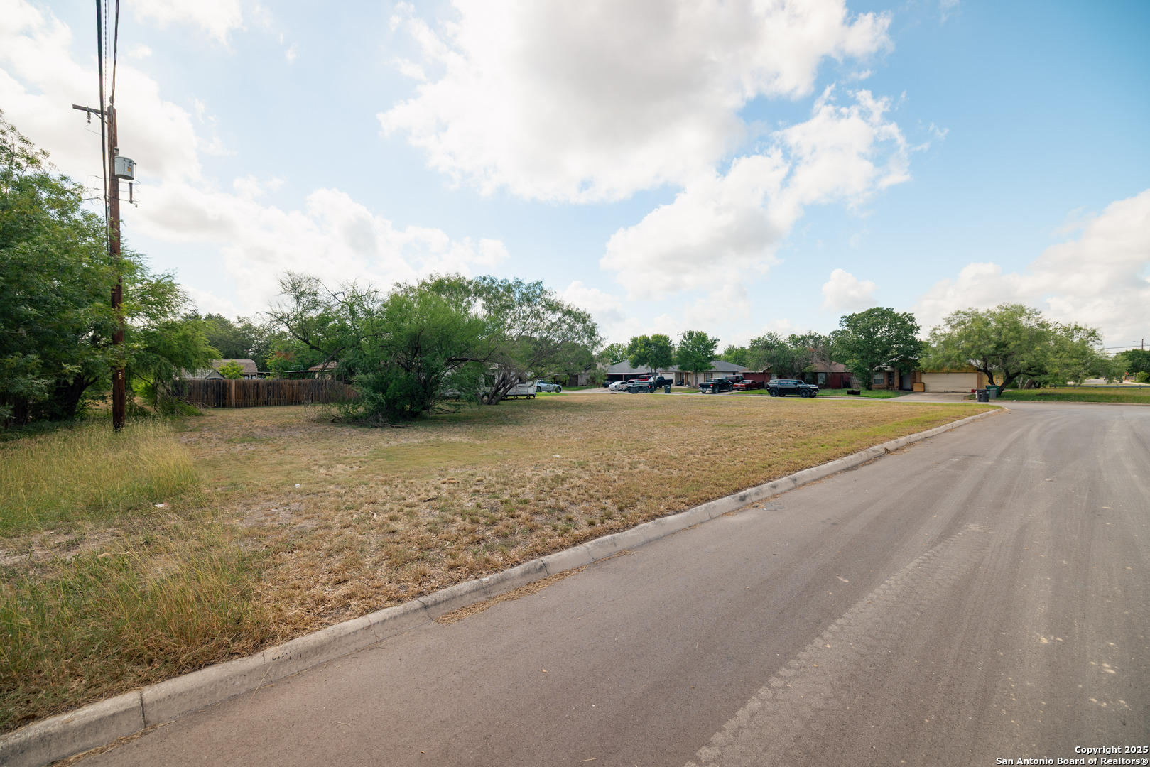 303 Lebanon San Antonio TX 78223