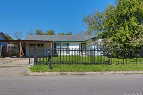 5867 Castle Brook Drive San Antonio TX 78218